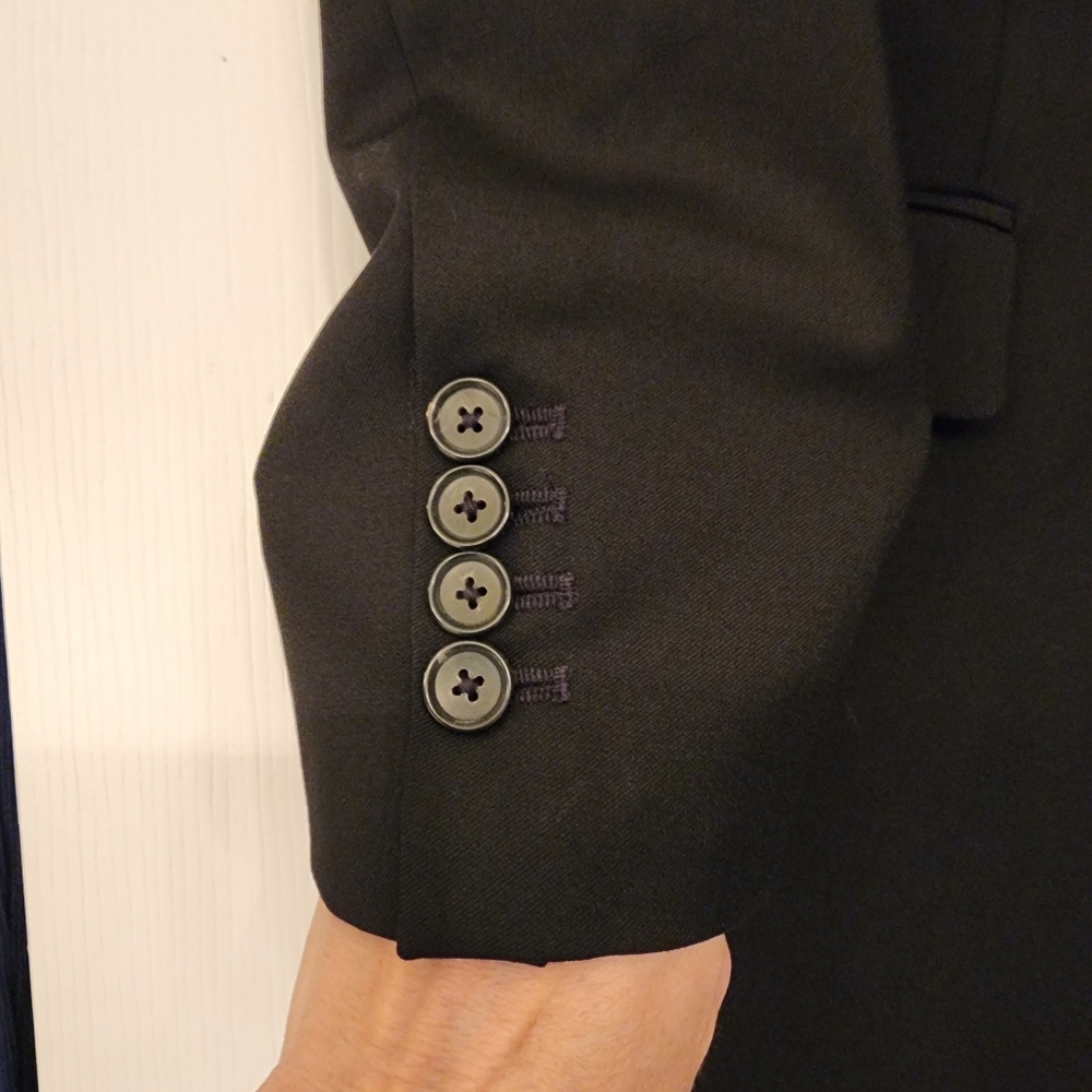 EQUIPMENT Quincy Blazer In True Black with White Lapel (Various Sizes) - Picture 13 of 16